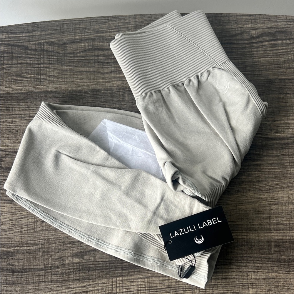 Lazuli Label Women's Gray Leggings